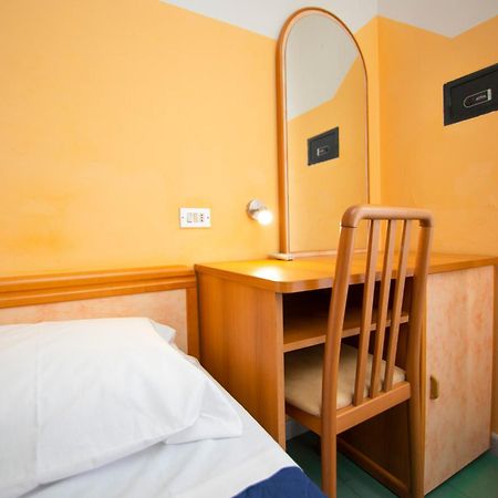 Hotel Montebello Riccione Eksteriør bilde