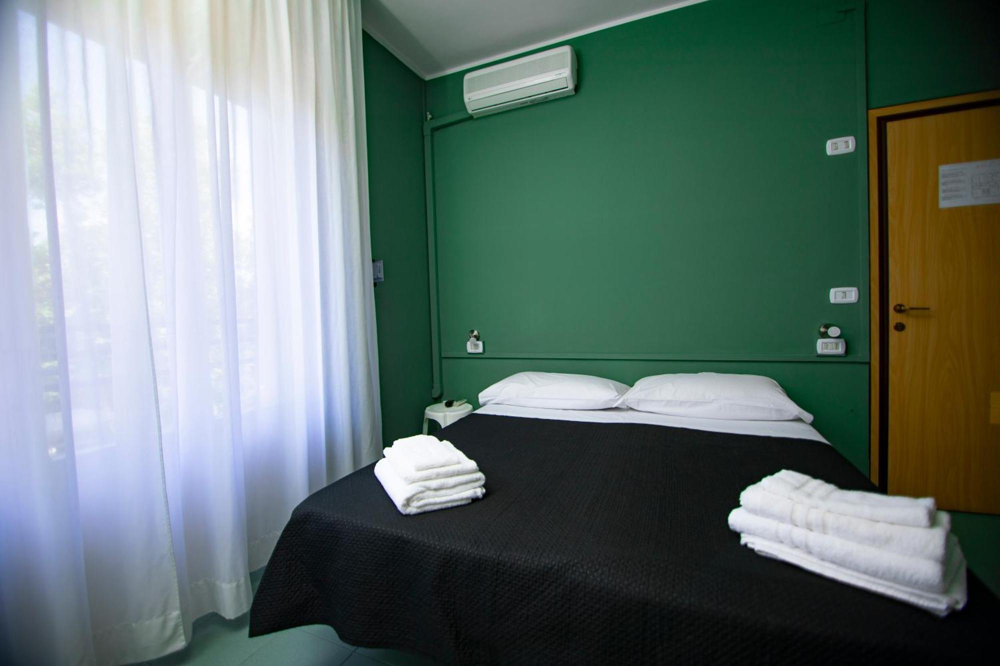 Hotel Montebello Riccione Eksteriør bilde