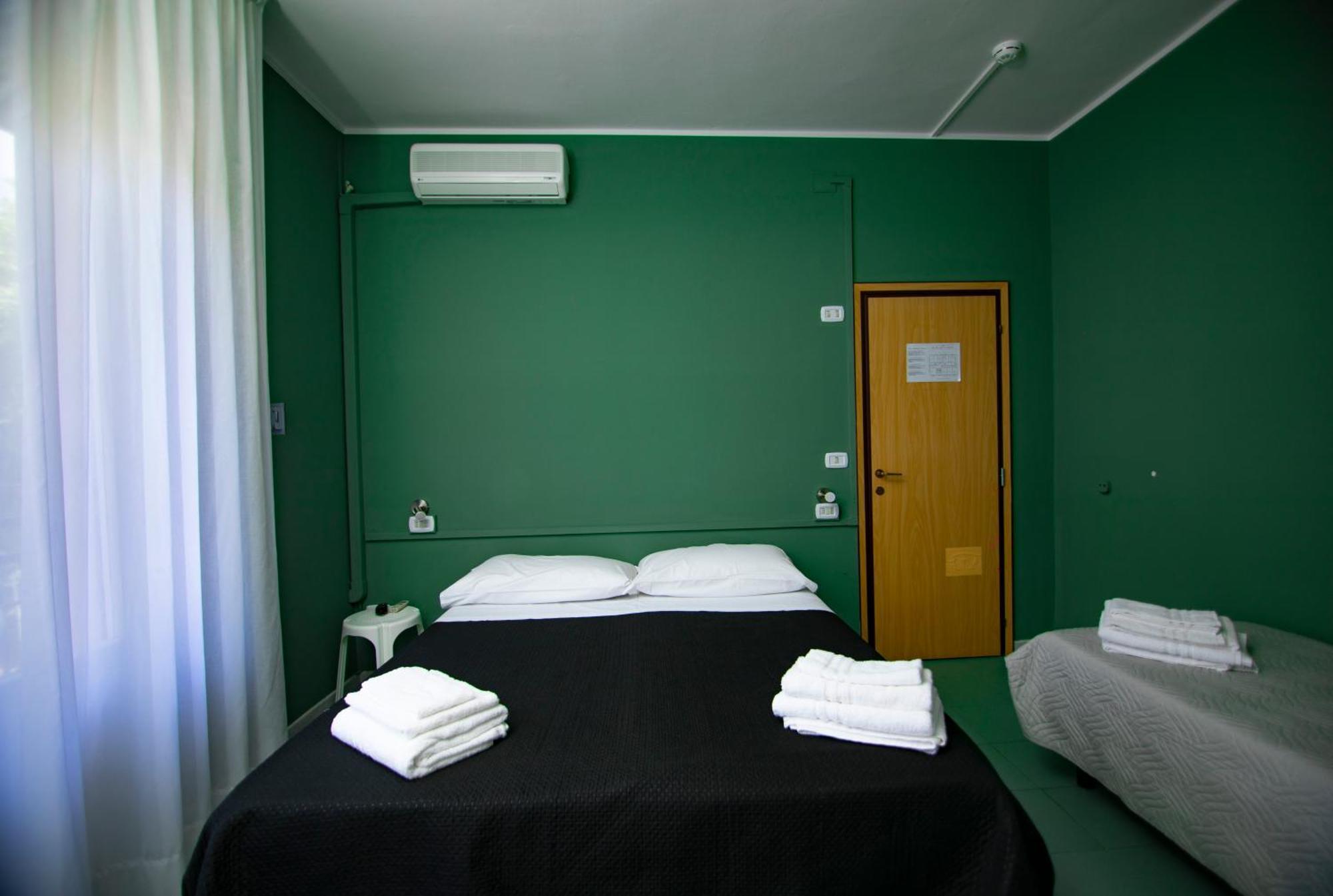 Hotel Montebello Riccione Eksteriør bilde