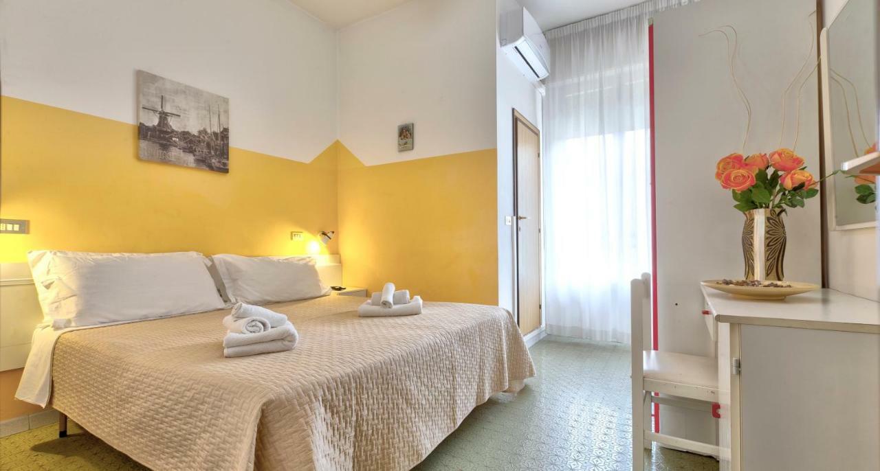 Hotel Montebello Riccione Eksteriør bilde